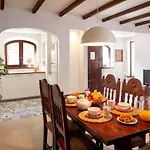 In - Old Town Apartman *