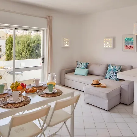 In - Old Town 아파트